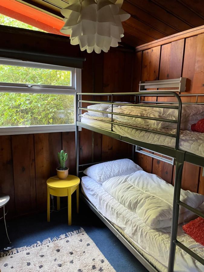 Madame Chalet Seaton  Luaran gambar